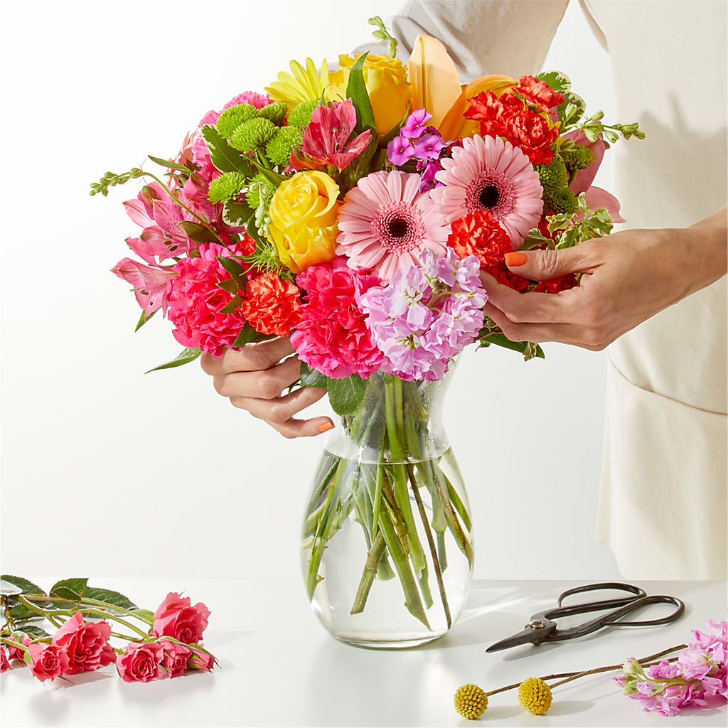 Cue the Confetti - A Florist Original – Executive Flowers, El Paso TX