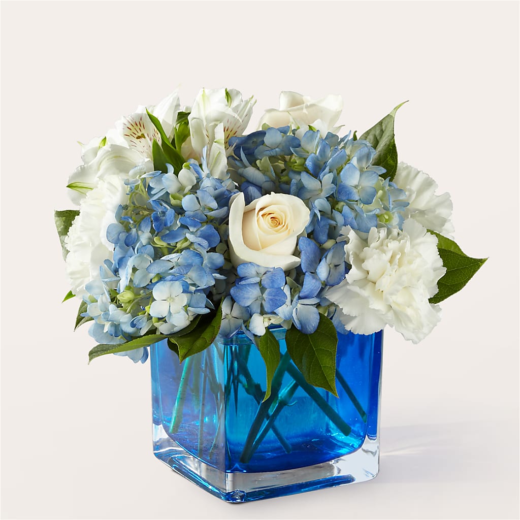 Soothing Waters Bouquet – Executive Flowers, El Paso TX
