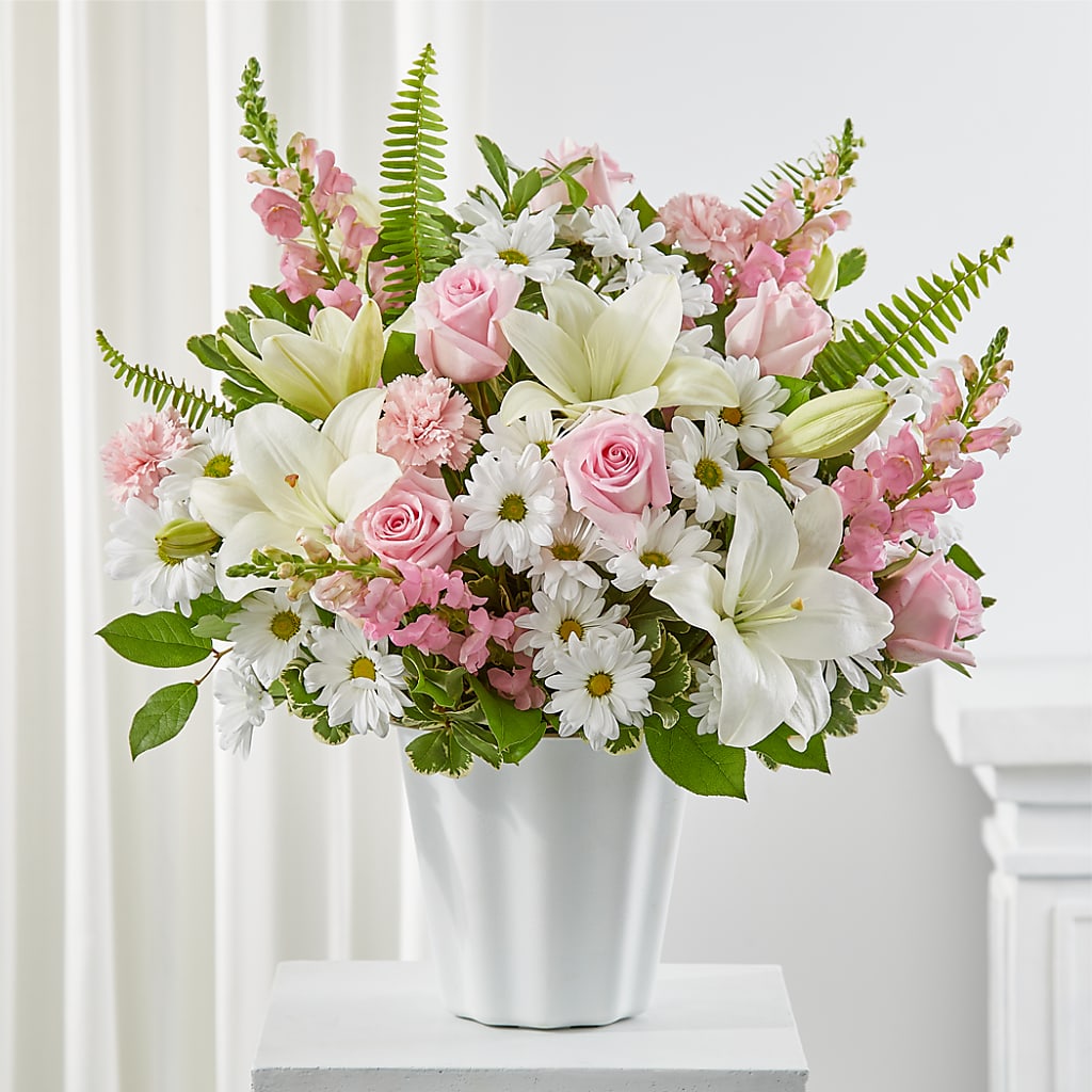 Soft Touch Tabletop Basket – Executive Flowers, El Paso TX