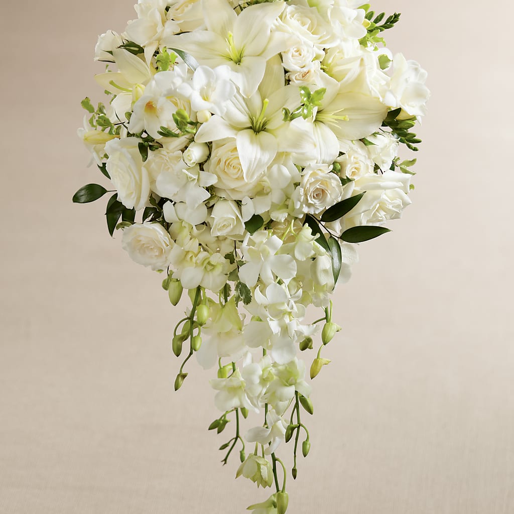 White Wonders Bouquet – Executive Flowers, El Paso TX