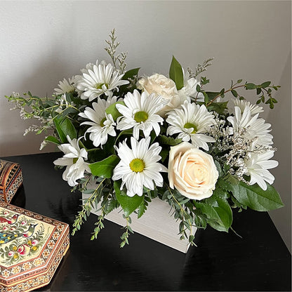 Fresh Linen Box Bouquet –  Executive Flowers, El Paso TX