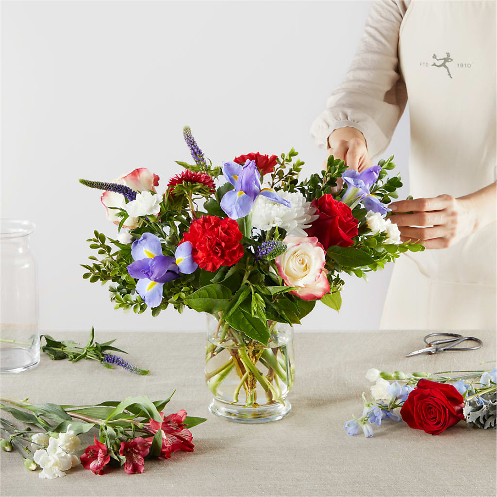 Star Spangled - A Florist Original –  Executive Flowers, El Paso TX