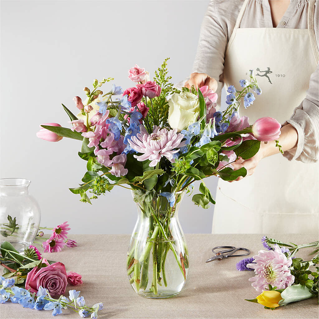 Pastel Tradition - A Florist Original –  Executive Flowers, El Paso TX