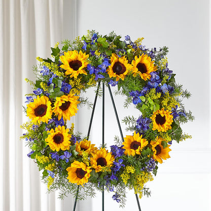 Bright Rays Wreath –  Executive Flowers, El Paso TX
