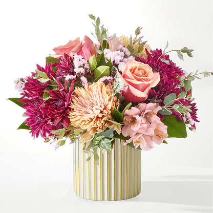 Berry Cobbler Bouquet with Ivory Vase –  Executive Flowers, El Paso TX
